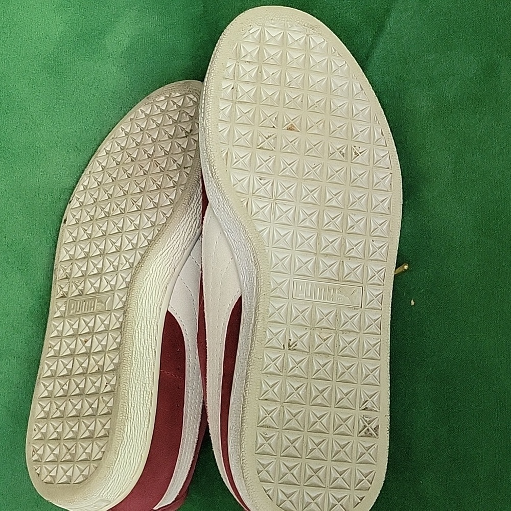 Puma Burgundy Sneakers - Picture 2 of 4